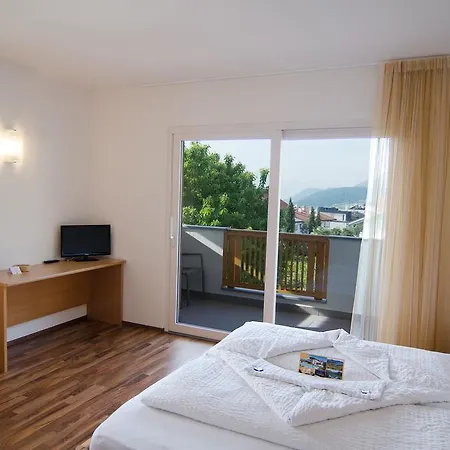 Hotel Garni Peterlinhof 3*