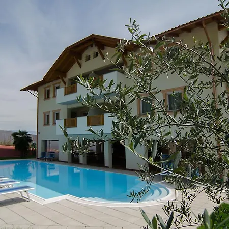 Garni Peterlinhof Hotel 3*
