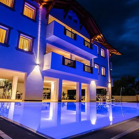 Garni Peterlinhof Hotel 3*